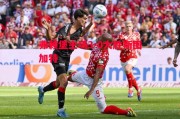 易胜博体育-弗赖堡主场3-0大胜斯图加特